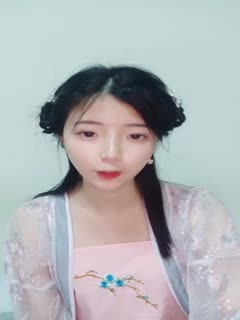 [本土精选!]疯狂抚摸极品小情人的那翘臀 ! 摸到受不了扒下她内裤开始交合!